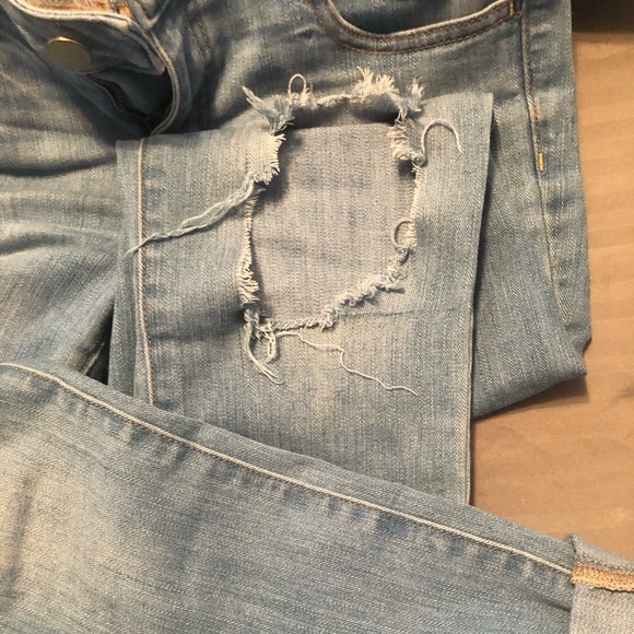 Jeans - Picture 2 of 8